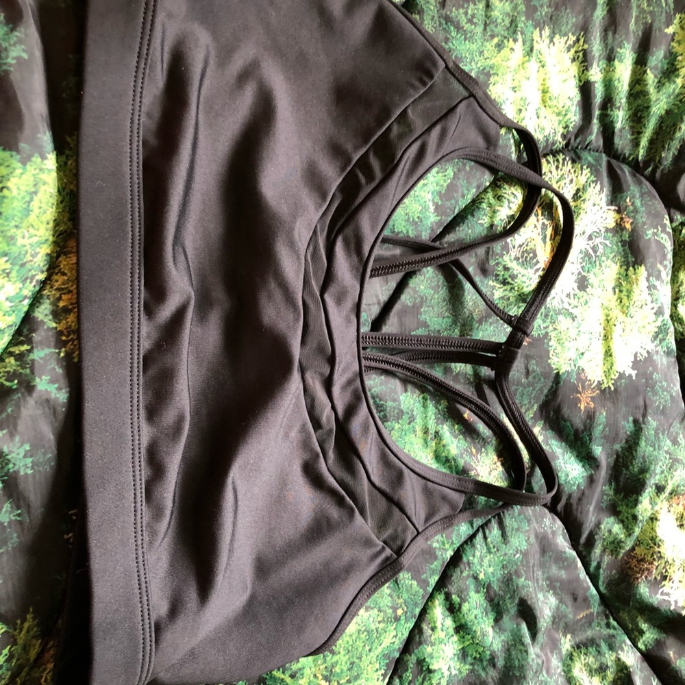 VS sports bra